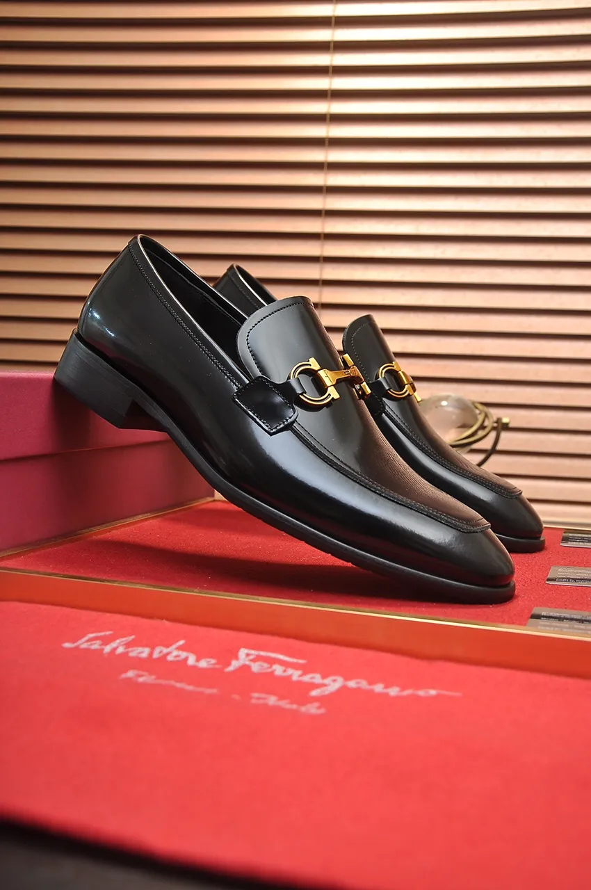 Men's shoes 💰500💶[Ferragamo/Ferragamo] The latest model in the counter. Original imported high-quality cowhide with open edges + imported 🐂 water-dyed cowhide lining + original luxury metal buckle + original combined outsole. Comparison without pressure 38--45 (45 is custom-made and cannot be returned or exchanged)